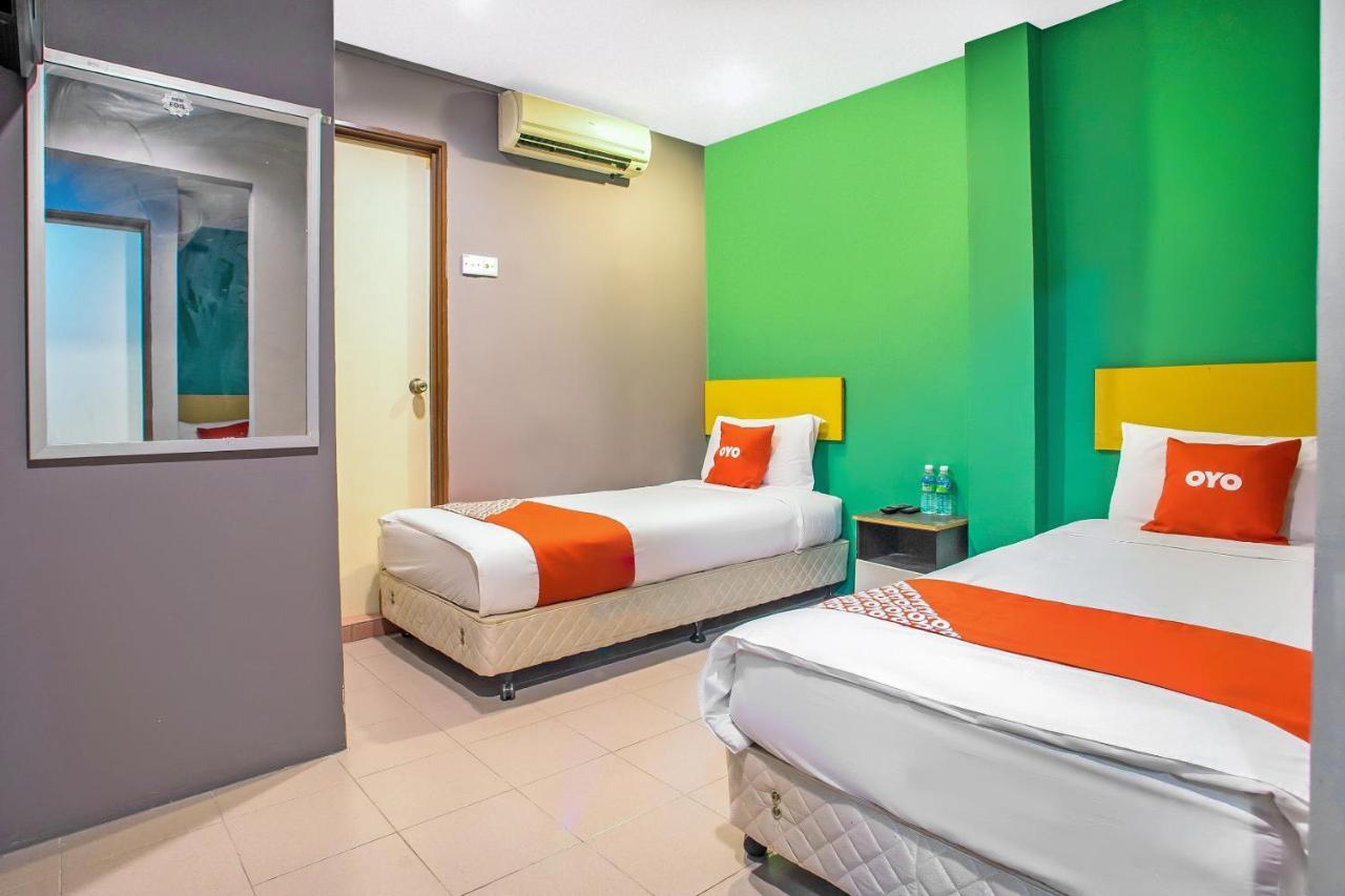 Oyo 89688 Alor Street Hotel Kuala Lumpur Exterior foto